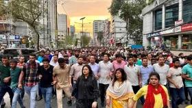 পূর্ণাঙ্গ কমিটিকে স্বাগত জানিয়ে ছাত্রদলের আনন্দ মিছিল