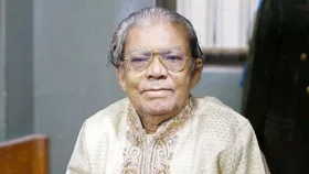 রহস্যময় ও ধনাঢ্য ছিলেন কাউছ মিয়া