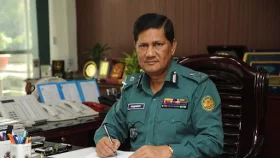 আছাদুজ্জামান মিয়ার সম্পদের অনুসন্ধান চেয়ে দুদকে আবেদন&nbsp;