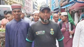 হেঁটে হজ করতে সৌদির পথে মৌলভীবাজারের সাগর