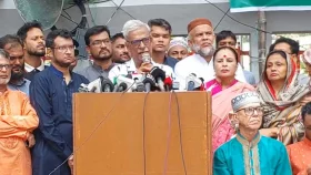 ভারতের সঙ্গে চুক্তি বাতিল না হলে আপনাদের ক্ষমা নেই: ফারুক