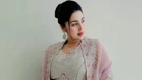 শাকিবকে স্বামী সম্বোধন বুবলীর, হাহা দিলেন অপু