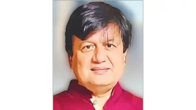 আশ্রয় খুঁজছেন মতিউর