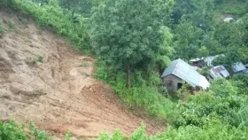 সব বিভাগে ভারী বৃষ্টির পূর্বাভাস, ভূমিধসের আশঙ্কা