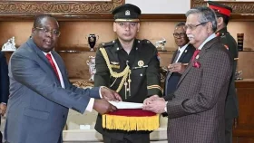 রাষ্ট্রপতির কাছে তিন দেশের রাষ্ট্রদূতের পরিচয়পত্র পেশ