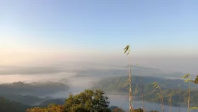 সাজেকে ৬ শতাধিক পর্যটক আটকা পড়েছেন