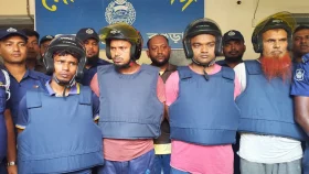 ছাদ ফুটো করে পালানো ৪ আসামি রিমান্ডে&nbsp;