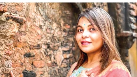 অবশেষে ফিরলেন