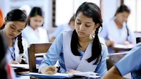ফাঁস হওয়া প্রশ্নে পরীক্ষা কেন হবে?&nbsp;