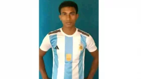 ছাত্রীর মাকে নিয়ে পালালেন প্রাইভেট শিক্ষক, খুঁজছে পুলিশ