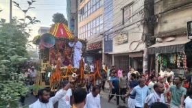 রথের সঙ্গে তারের সংস্পর্শে আগুন, প্রাণ গেল ৫ জনের