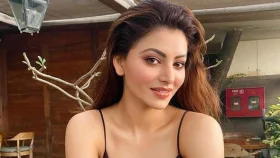 আহত হয়ে হাসপাতালে উর্বশী রাউতেলা