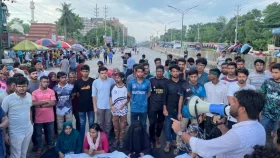 কোটা সংস্কারের দাবিতে আজও ঢাকা-আরিচা মহাসড়ক অবরোধ