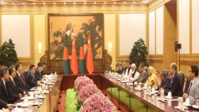 চীনা প্রেসিডেন্টের সঙ্গে শেখ হাসিনার সাক্ষাৎ