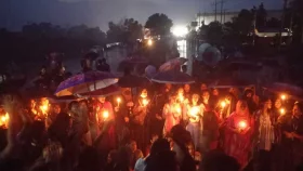 কুবি প্রশাসনকে অবাঞ্চিত ঘোষণা আন্দোলনরত শিক্ষার্থীদের