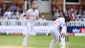 টেস্ট অভিষেকে ৭ উইকেট নিয়ে যা বললেন রোমাঞ্চিত অ্যাটকিনসন