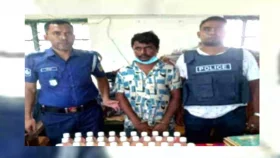 নেত্রকোণায় ৬৬ বোতল মদসহ যুবক আটক &nbsp;