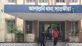 ছিলেন পরিবারের আয়ের উৎস, মৃত্যু বাসচাপায়