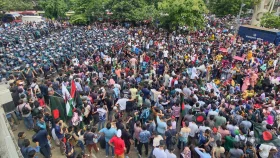 সরকারকে ২৪ ঘণ্টার আল্টিমেটাম