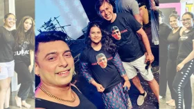 নারীর বুকে জায়েদ খানের ছবি, বিস্মিত নায়ক