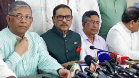 শিক্ষার্থীদের রাজাকার স্লোগানের জবাব ছাত্রলীগই দেবে