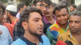 &lsquo;ছাত্রলীগ বহিরাগত সন্ত্রাসীদের&nbsp;ঢাবি ক্যাম্পাসে&nbsp;এনে হামলা করছে&rsquo;