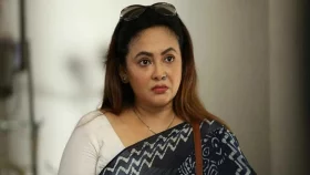 কলকাতার তারকারা গয়না-জামা ভাড়া করে আম্বানির বিয়েতে গেছেন