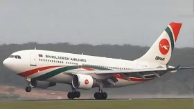 বিমানবন্দরের চারপাশে অবরোধ, ৩৮ ফ্লাইট বিলম্ব