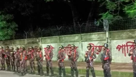 ঢাবিতে সাত প্লাটুন বিজিবি মোতায়েন