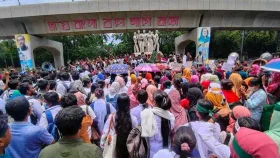 ঢাকা বিশ্ববিদ্যালয় কর্তৃপক্ষকে পাল্টা নোটিশ দিল শিক্ষার্থীরা