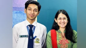 ফারহানের মৃত্যু মেনে নিতে পারছেন না মুনজেরিন