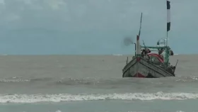 বঙ্গোপসাগরে ট্রলারডুবি, নিখোঁজ ১