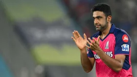 সেই অশ্বিনকে এবার &lsquo;মানকাড আউট&rsquo; থেকে বাঁচিয়ে দিলেন বোলার