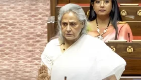 সংসদে মেজাজ হারালেন জয়া