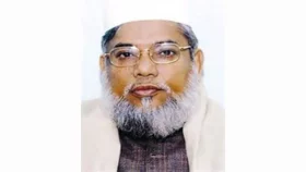 দম্ভোক্তি করে মুজাহিদ বলেছিলেন&mdash; দেশে কোন যুদ্ধাপরাধী নেই