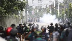 সিলেটে গণমিছিলে গুলি-টিয়ারশেল, আহত ৩০