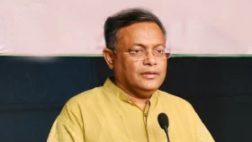 বিমানবন্দরে আটক হাছান মাহমুদ