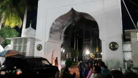 শপথ নিতে বঙ্গভবনে ড. মুহাম্মদ ইউনূস