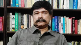 নিয়োগের ২২ দিন পর পদত্যাগ করলেন বাংলা একাডেমির মহাপরিচালক