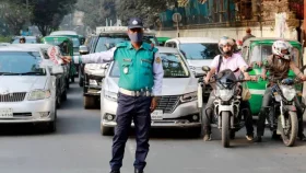 থানায় ফিরছে পুলিশ রাস্তায় কবে?