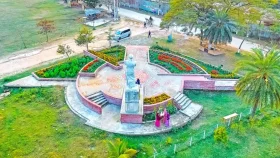 উপাচার্যসহ শীর্ষ কর্মকর্তাদের পদত্যাগের দাবিতে আমরণ অনশন&nbsp;