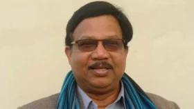 এক যুগ ধরে আঁকড়ে থাকা পদ ছাড়লেন লিয়াকত আলী লাকী