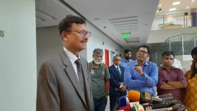 দেশের গণমাধ্যম সঠিক অবস্থানে রয়েছে: পররাষ্ট্র উপদেষ্টা