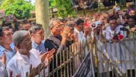 আবু সাঈদের কবর জিয়ারত করলেন মির্জা ফখরুল