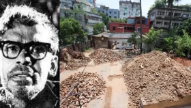 ঋত্বিক ঘটকের পৈতৃক বাড়ি ভেঙে ফেলা হয়েছে