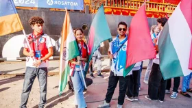 আইস ব্রেকার জাহাজে উত্তর মেরু বাংলাদেশের কৌশিক