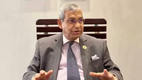 শেষ সময়েও পদে থাকার চেষ্টা করেছিলেন তাকসিম