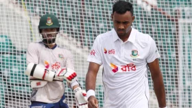 বাবরের উইকেট নিতে চান শরিফুল