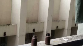 ঢাবির হল থেকে দেশীয় অস্ত্র-বোমা সদৃশ বস্তু উদ্ধার