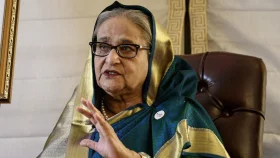 কোন &lsquo;স্ট্যাটাসে&rsquo; ভারতে আছেন শেখ হাসিনা?
